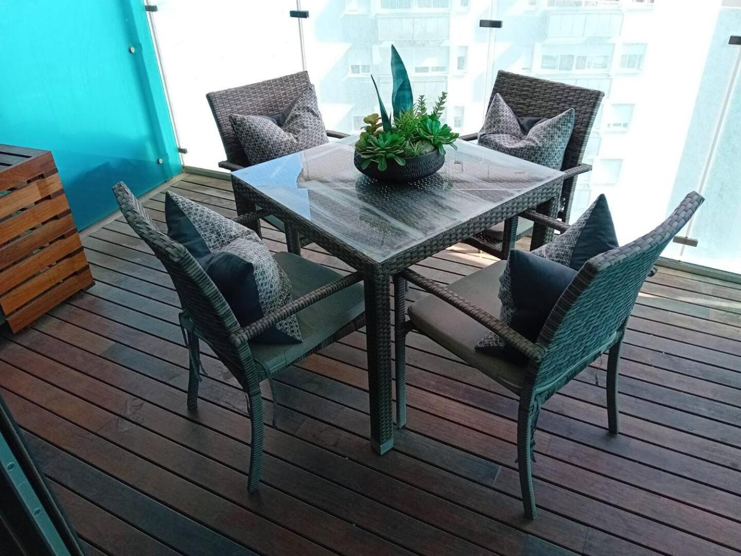 גיברלטר Urban Oasis At Luxurious Ocean Village מראה חיצוני תמונה